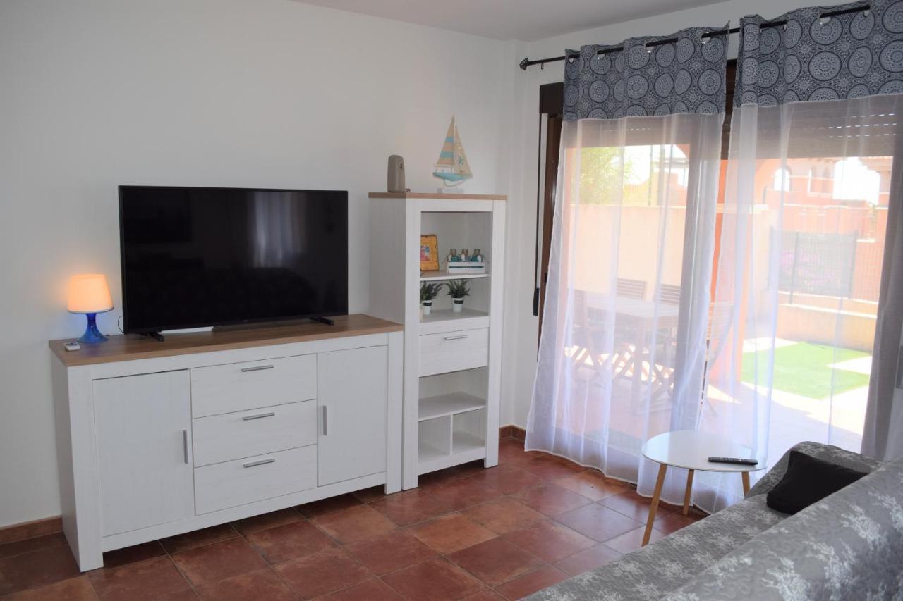 Espacioso Apartamento Con Preciosos Jardines Y Bbq Isla Plana Exterior photo
